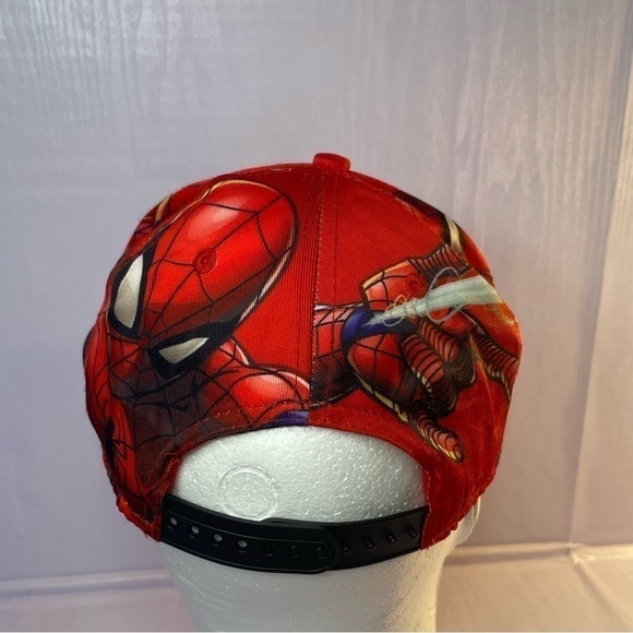 MARVEL SPIDERMAN Flat Bill Snapback Hat Cap Red Blue Webslinger - Picture 4 of 5